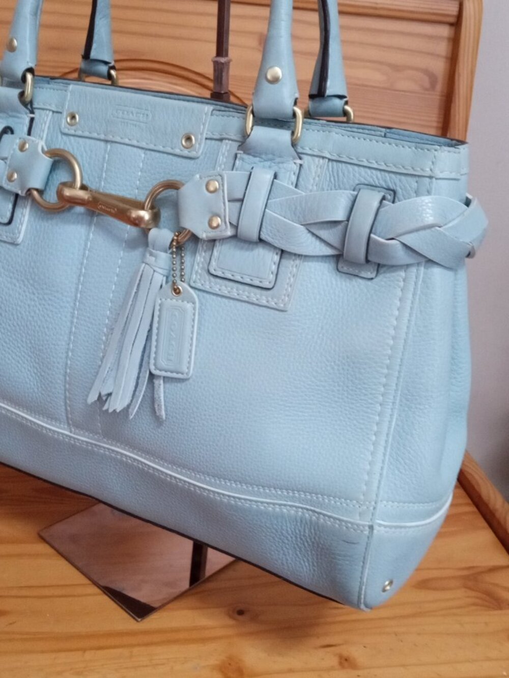 Rare Coach Baby Blue Hamptons Medium Carryall Purse with Dust Bag - Picture 12 of 15